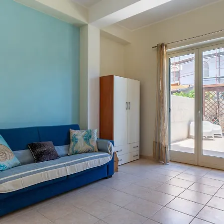 Al Mare Della Fanusa By Wonderful Italy Holiday home *