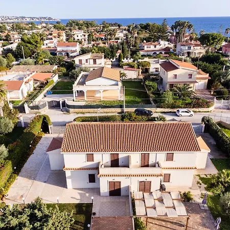 Casa vacanze Al Mare Della Fanusa By Wonderful Italy